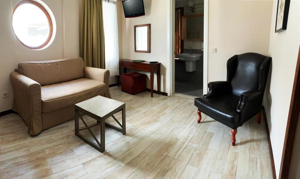 Mitos Hotel Бозджаада Экстерьер фото