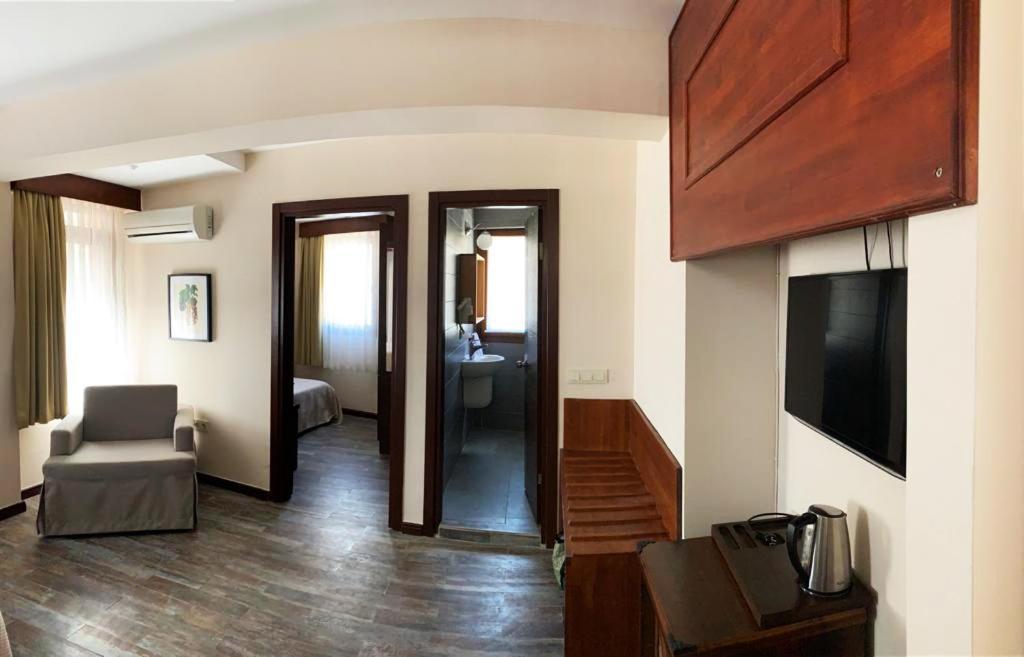 Mitos Hotel Бозджаада Экстерьер фото